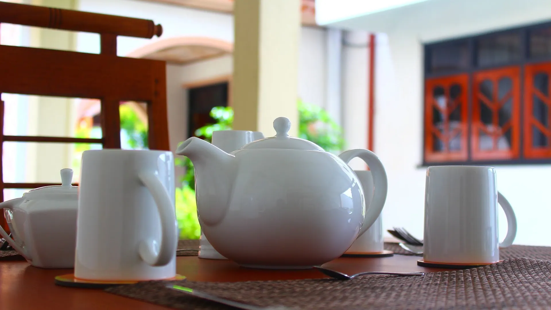 Sage Fortress Negombo Hotel
